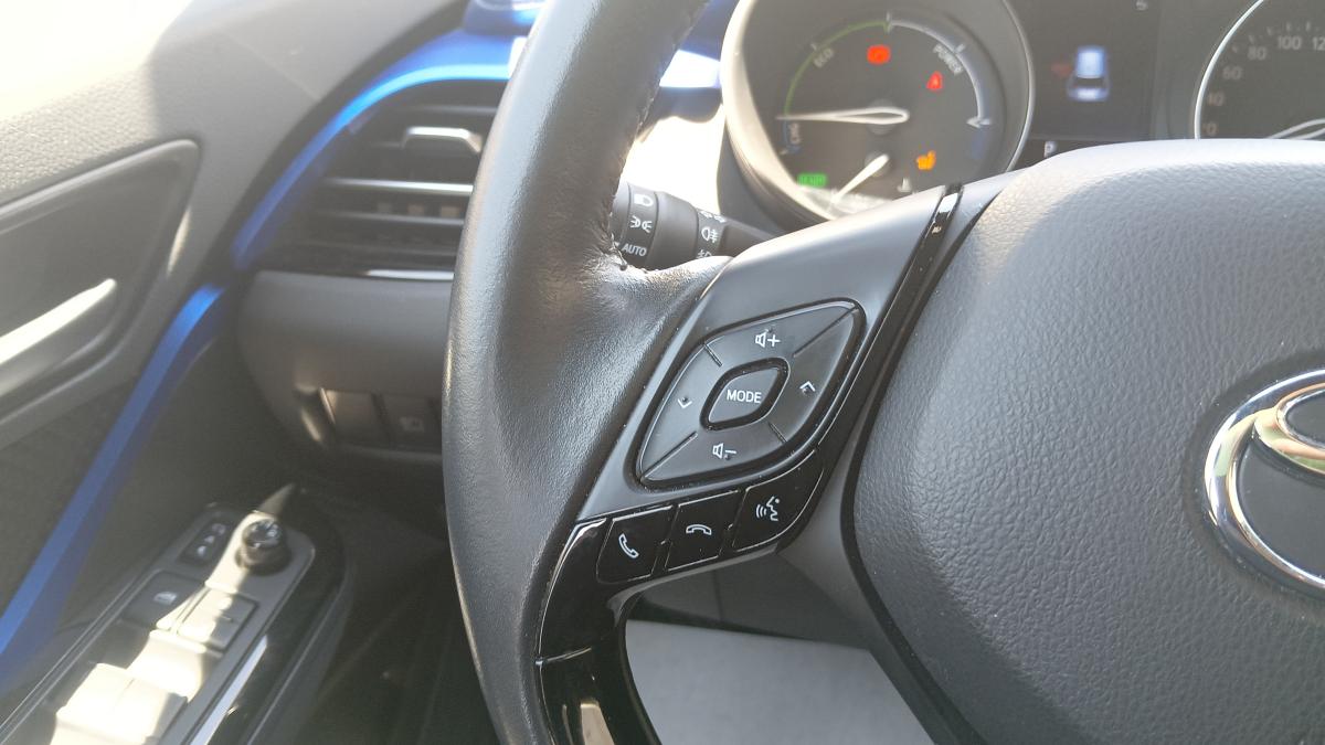 Toyota C-HR 2.0 Hybrid E-CVT 195CV Style